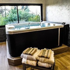 Secret De Campagne Hotel del amor Grisolles (Tarn-et-Garonne)